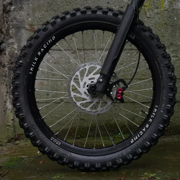 The 19" & 16” Set is mounted on a Talaria e-bike with OFF-ROAD tires.