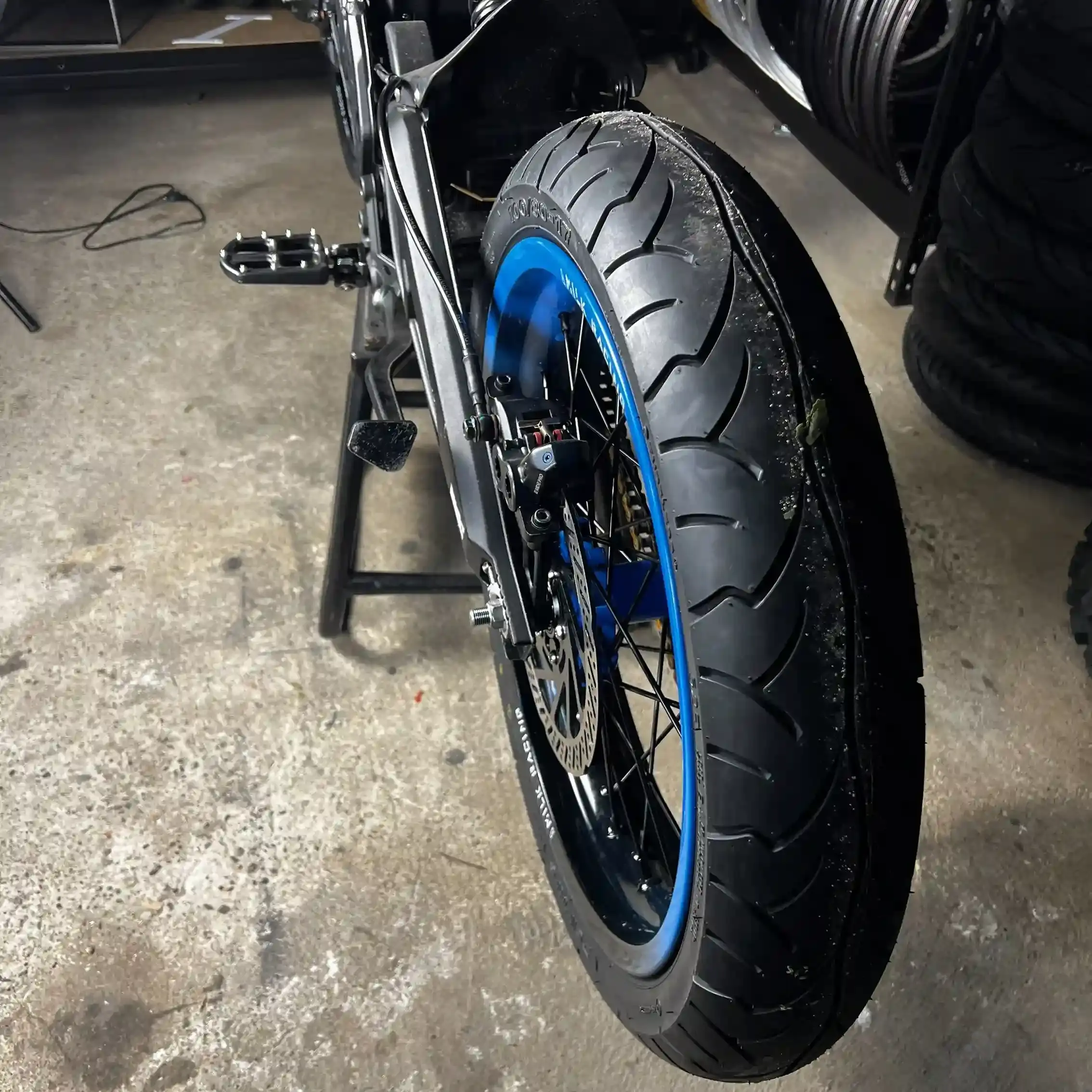 READY TO SHIP: E RIDE PRO SS 3.0/ SR WHEELSET 17” | ON- ROAD DUAL COLOR - Image 4